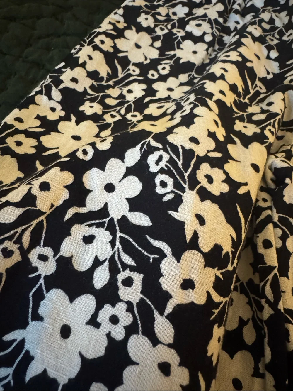 Girls Size 10- Black & White Floral Wide-Leg Pants Set